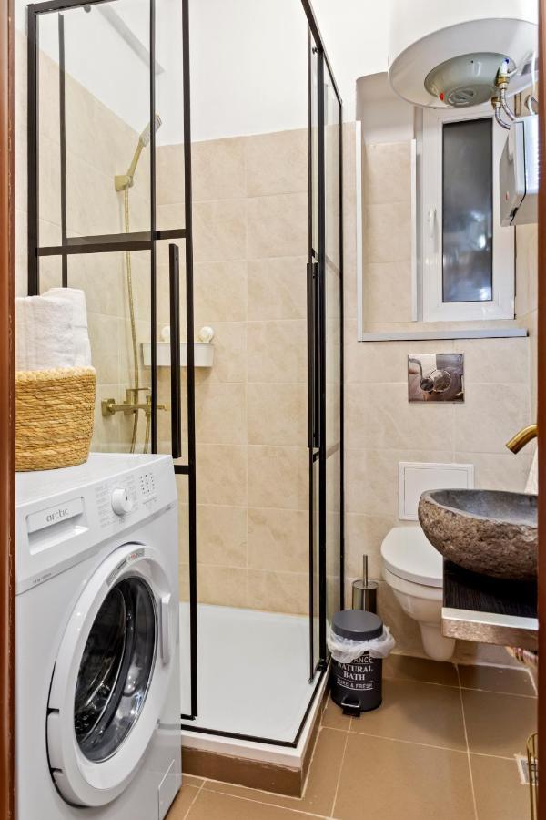 Upscale Studio, Walking Distance From The Old Town 布加勒斯特 外观 照片