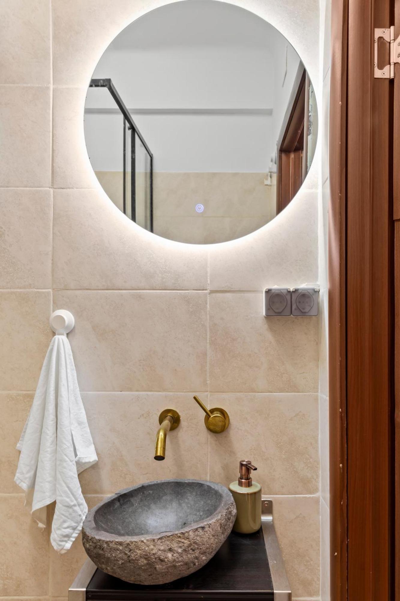 Upscale Studio, Walking Distance From The Old Town 布加勒斯特 外观 照片
